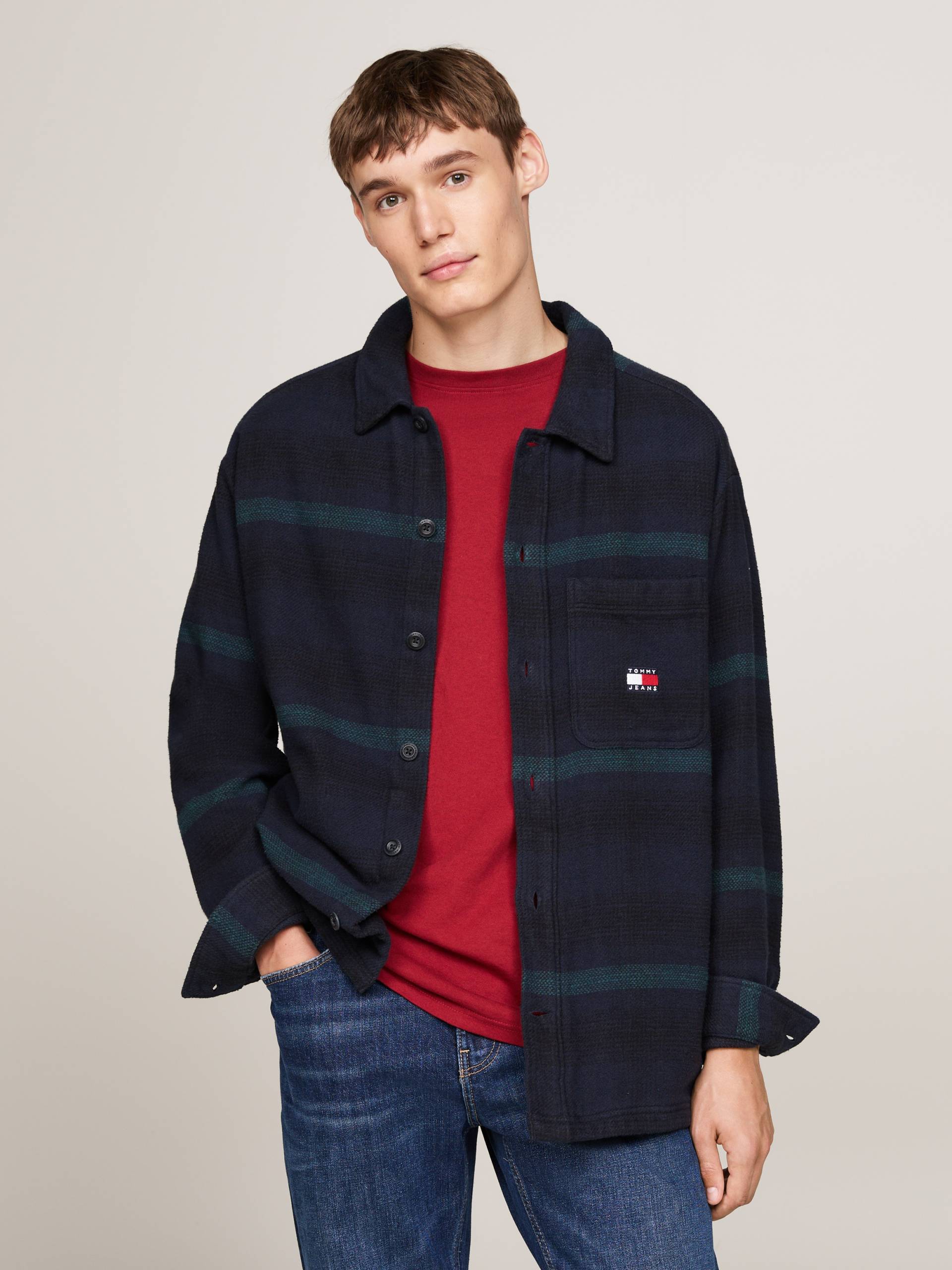 Tommy Jeans Hemdjacke »TJM BADGE CHECK OVERSHIRT«, kariert Tommy Jeans Hemdjacke »TJM BADGE CHECK OVERSHIRT«, kariert von Tommy Jeans