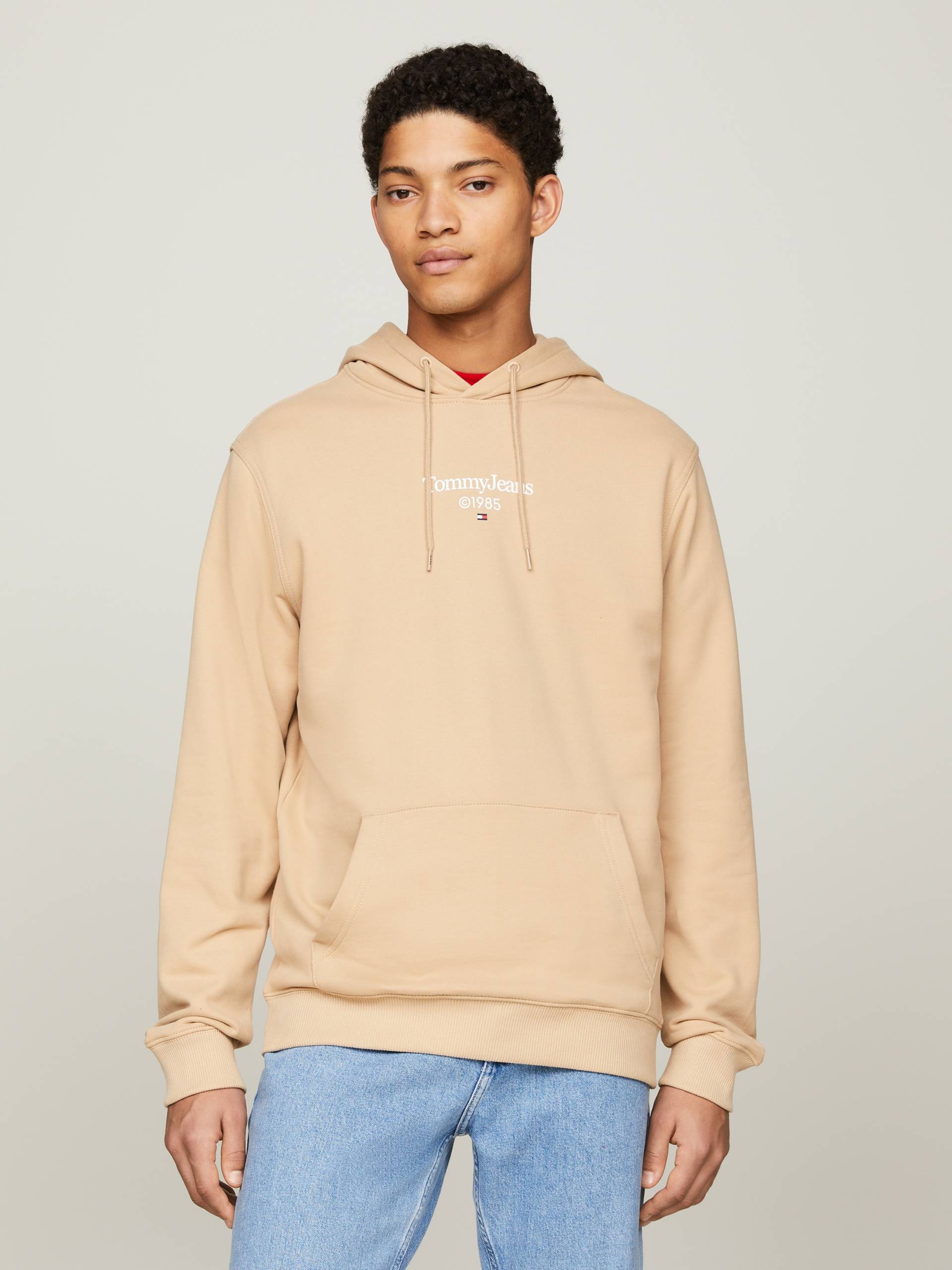 Tommy Jeans Hoodie »TJM REG ENTRY«, mit kontrastfarbenen Rückenprint von Tommy Jeans