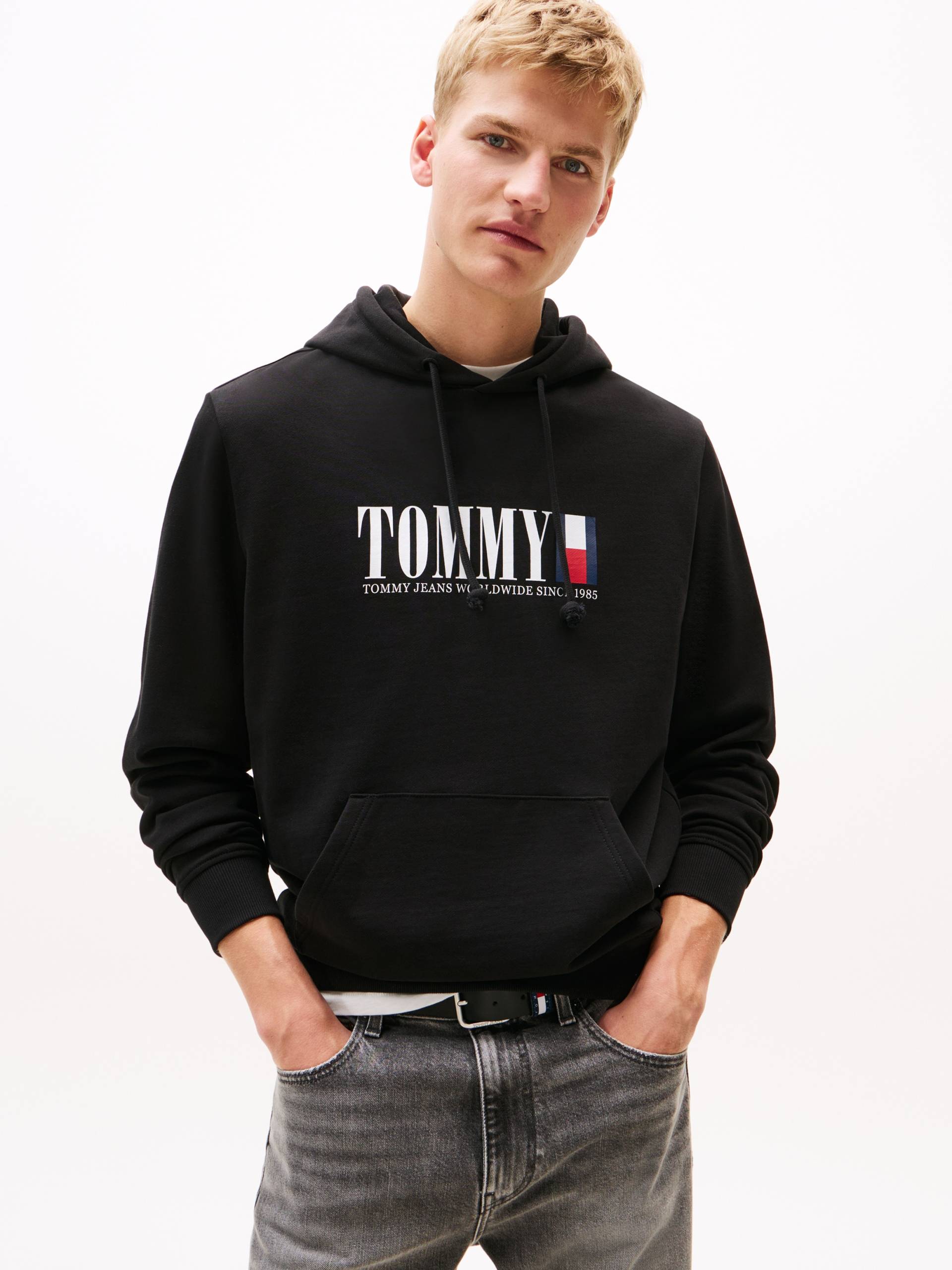 Tommy Jeans Hoodie »TJM REG RWB DNA GRAPHIC HOODIE« Tommy Jeans Hoodie »TJM REG RWB DNA GRAPHIC HOODIE« von Tommy Jeans