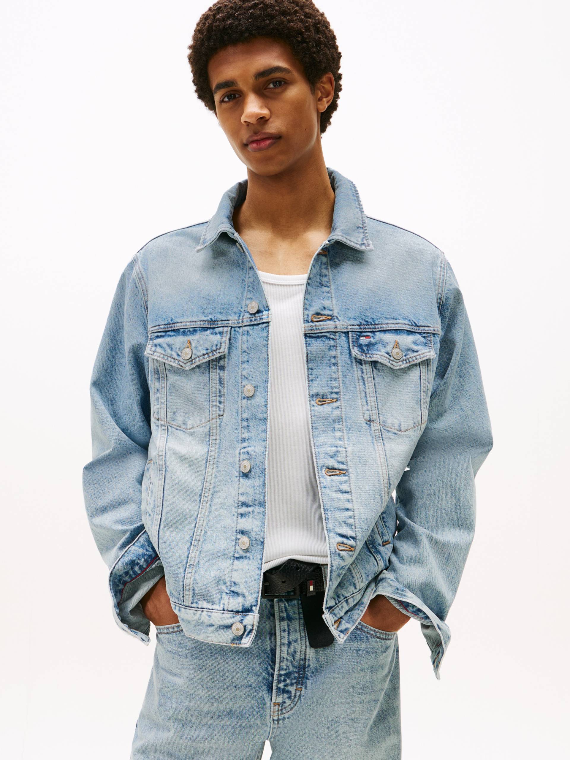 Tommy Jeans Jeansjacke »RYAN RGLR TRCKR RWB EXT CI6033«, ohne Kapuze, Mit Rundhalsausschnitt von Tommy Jeans