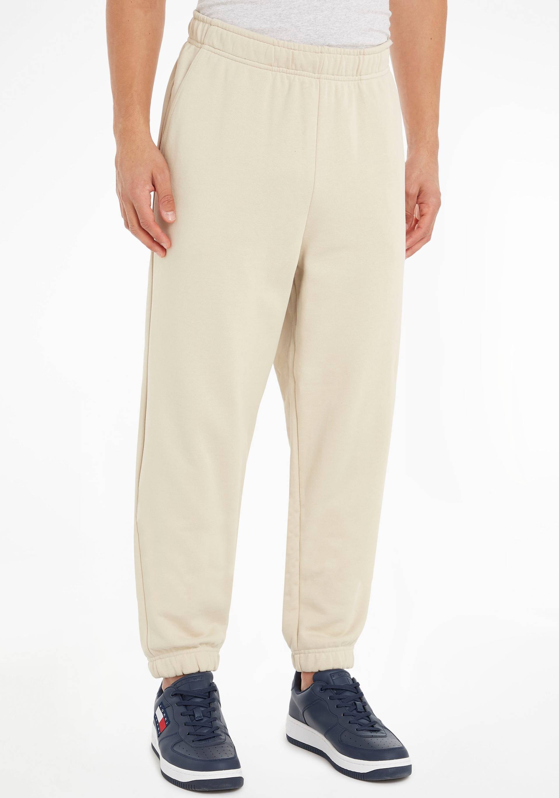 Tommy Jeans Jogginghose »TJM SOLID XS BADGE RLX SWEATPANT« von Tommy Jeans