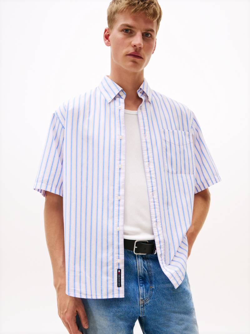 Tommy Jeans Kurzarmhemd »TJM POPLIN RLX SS SHIRT EXT«, Mit Rundhalsausschnitt von Tommy Jeans