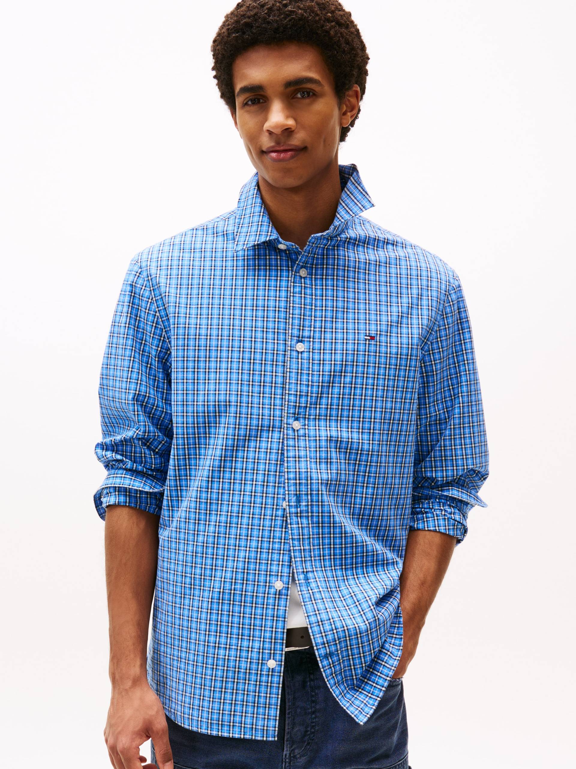 Tommy Jeans Langarmhemd »TJM ESSNT POPLIN REG SHIRT EXT«, Mit Rundhalsausschnitt Tommy Jeans Langarmhemd »TJM ESSNT POPLIN REG SHIRT EXT«, Mit Rundhalsausschnitt von Tommy Jeans