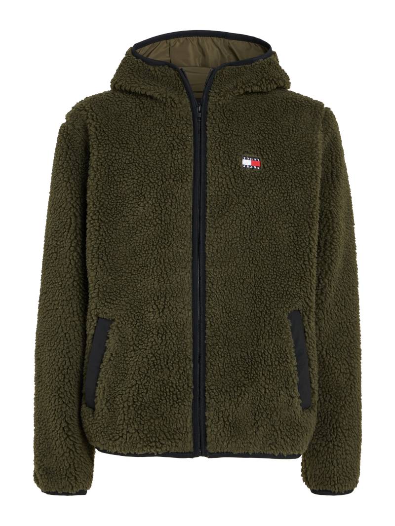 Tommy Jeans Plüschjacke »TJM REG BADGE TEDDY ZIP TRU EXT«, mit Kapuze, mit Logopatch, leicht überschnittene Schultern von Tommy Jeans