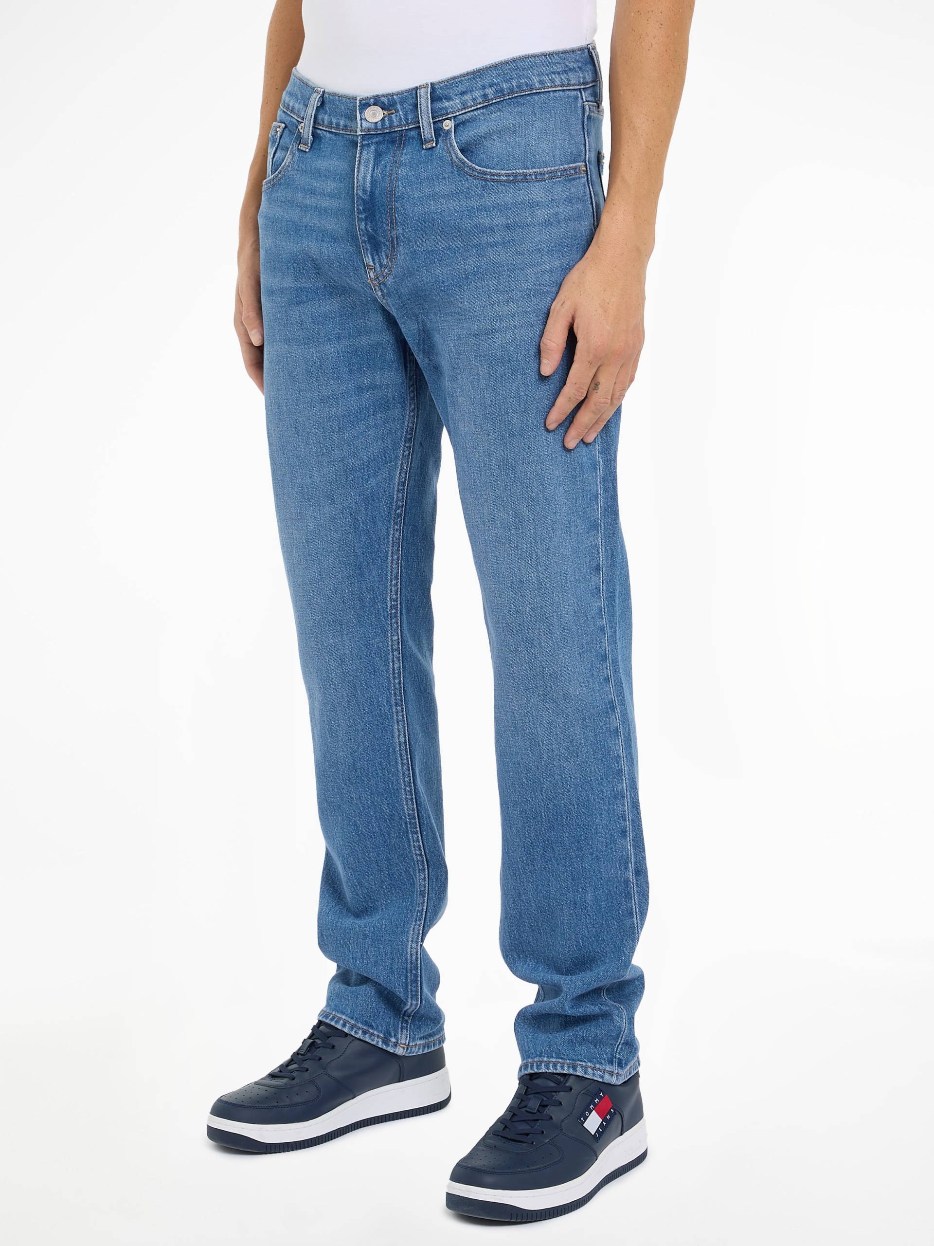 Tommy Jeans Slim-fit-Jeans »RYAN SLIM STRAIGHT«, mit Logoprägung von Tommy Jeans