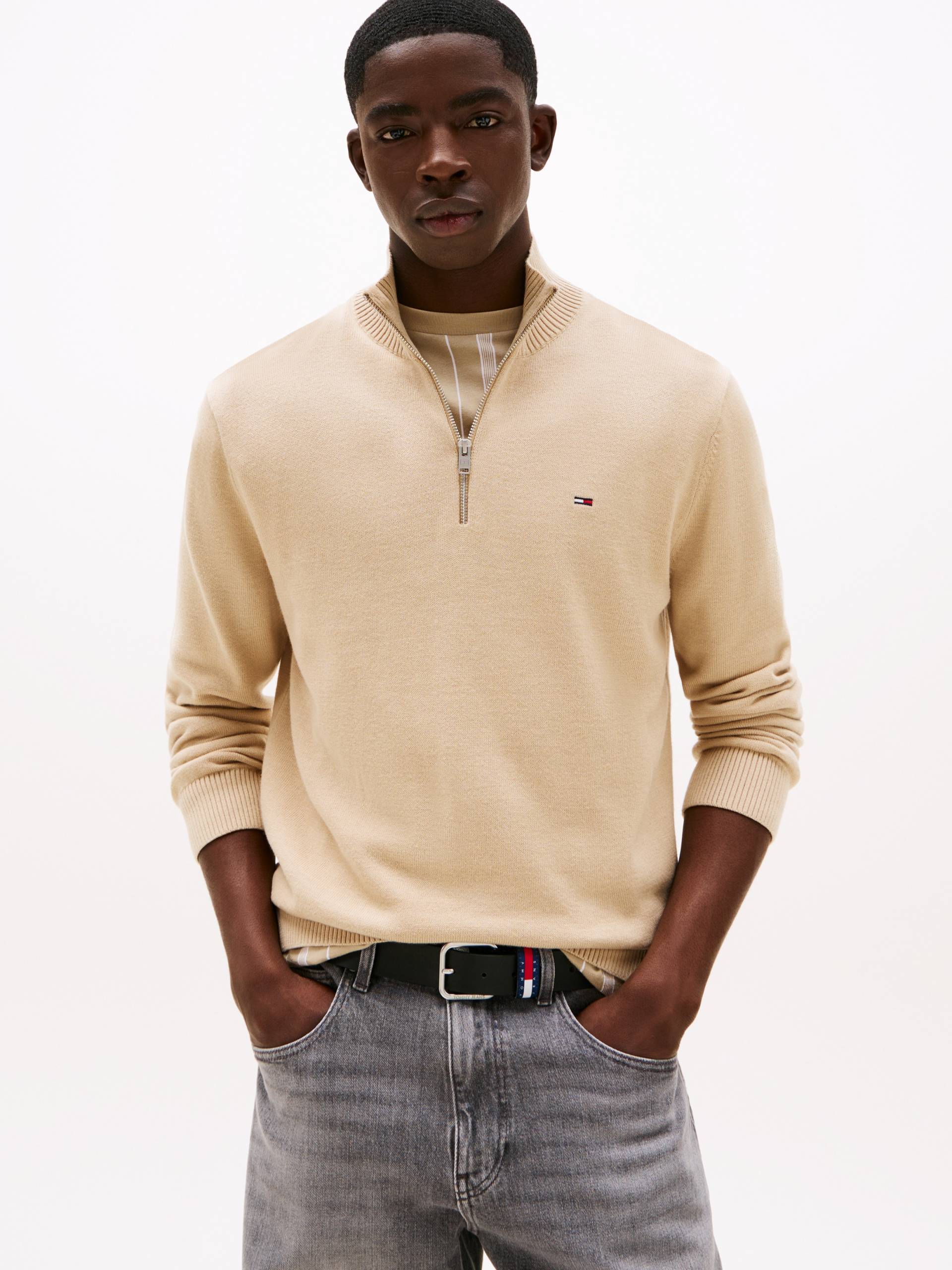 Tommy Jeans Strickpullover »TJM SLM ESS LIGHT ¼ ZIP SWTR EXT«, Mit Rundhalsausschnitt von Tommy Jeans
