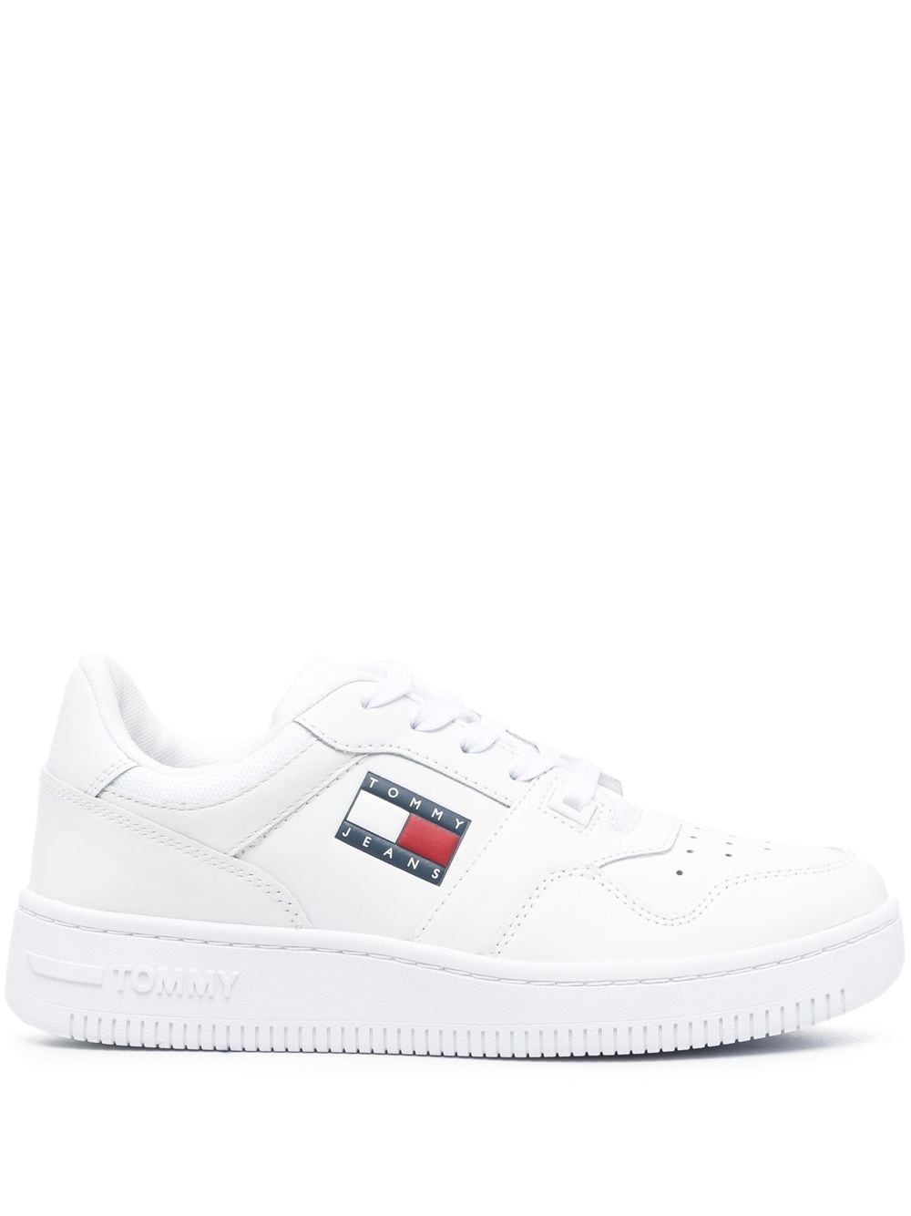 Tommy Jeans logo patch lace-up sneakers - White von Tommy Jeans