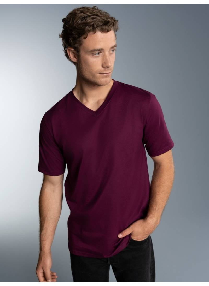 Trigema T-Shirt »TRIGEMA V-Shirt DELUXE Baumwolle«, (1 tlg.) von Trigema