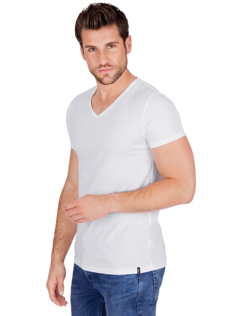 Trigema T-Shirt »TRIGEMA V-Shirt Slim Fit«, (1 tlg.) von Trigema