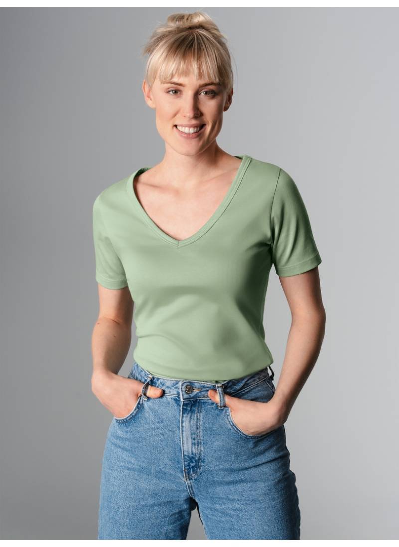 Trigema T-Shirt »TRIGEMA V-Shirt aus Baumwolle/Elastan«, (1 tlg.) von Trigema