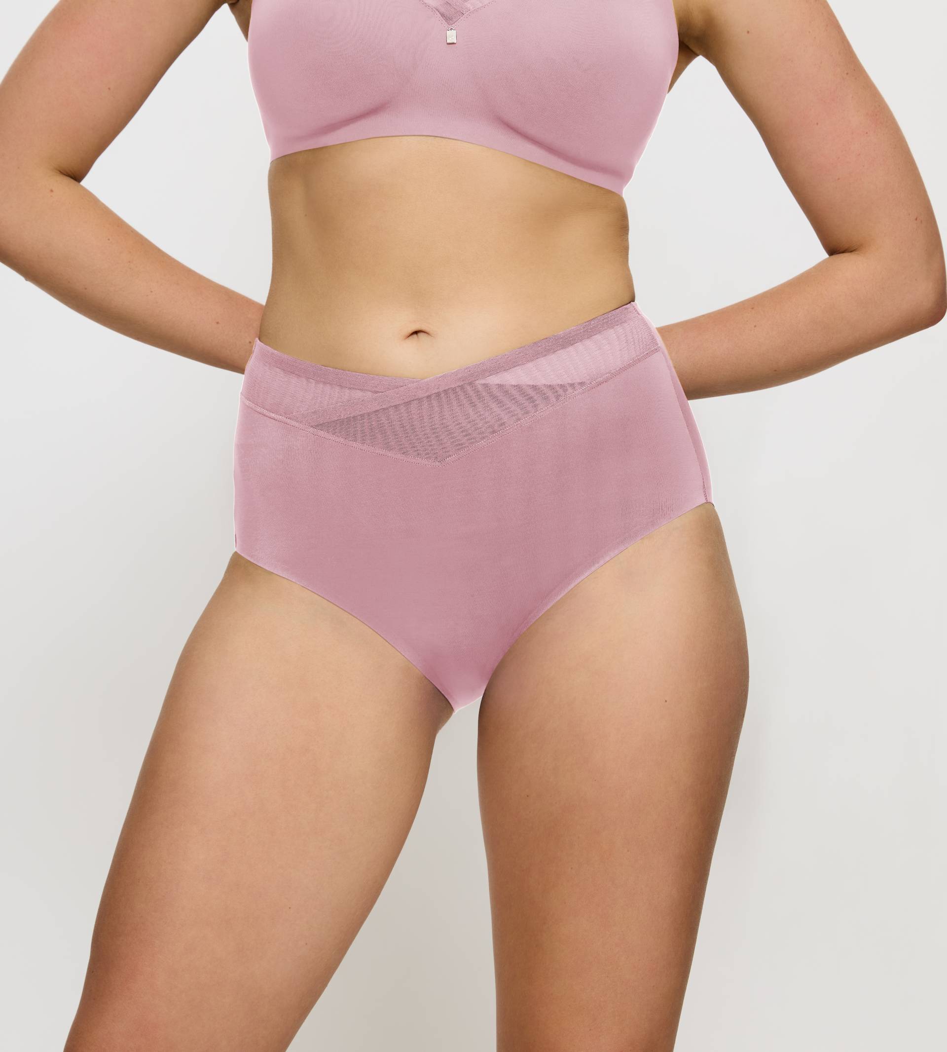 Triumph Shapingslip »True Shape Sensation T Maxi«, Mesh-Einsätze Triumph Shapingslip »True Shape Sensation T Maxi«, Mesh-Einsätze von Triumph