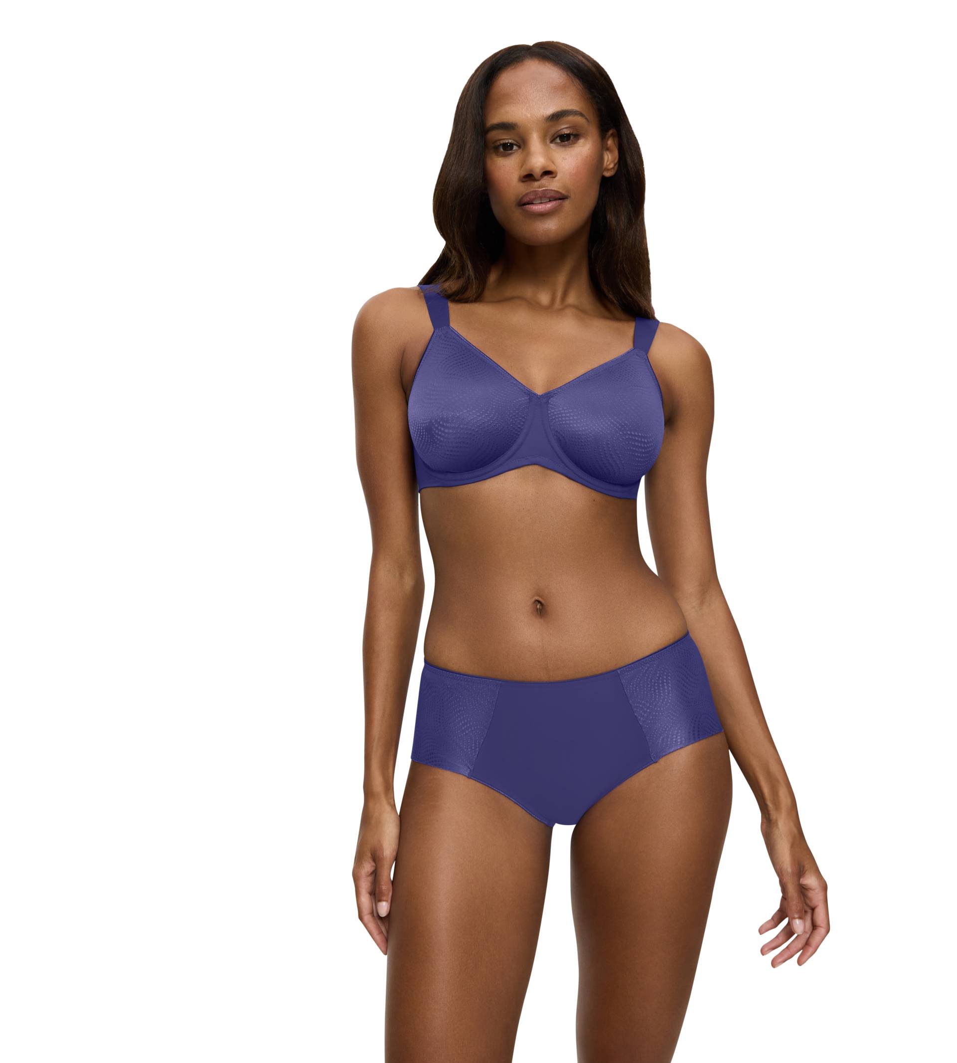 Triumph Slip »Essential Minimizer T Hipster X«, (1hochwertigem Steh), schimmerndes Jacquardmuster von Triumph