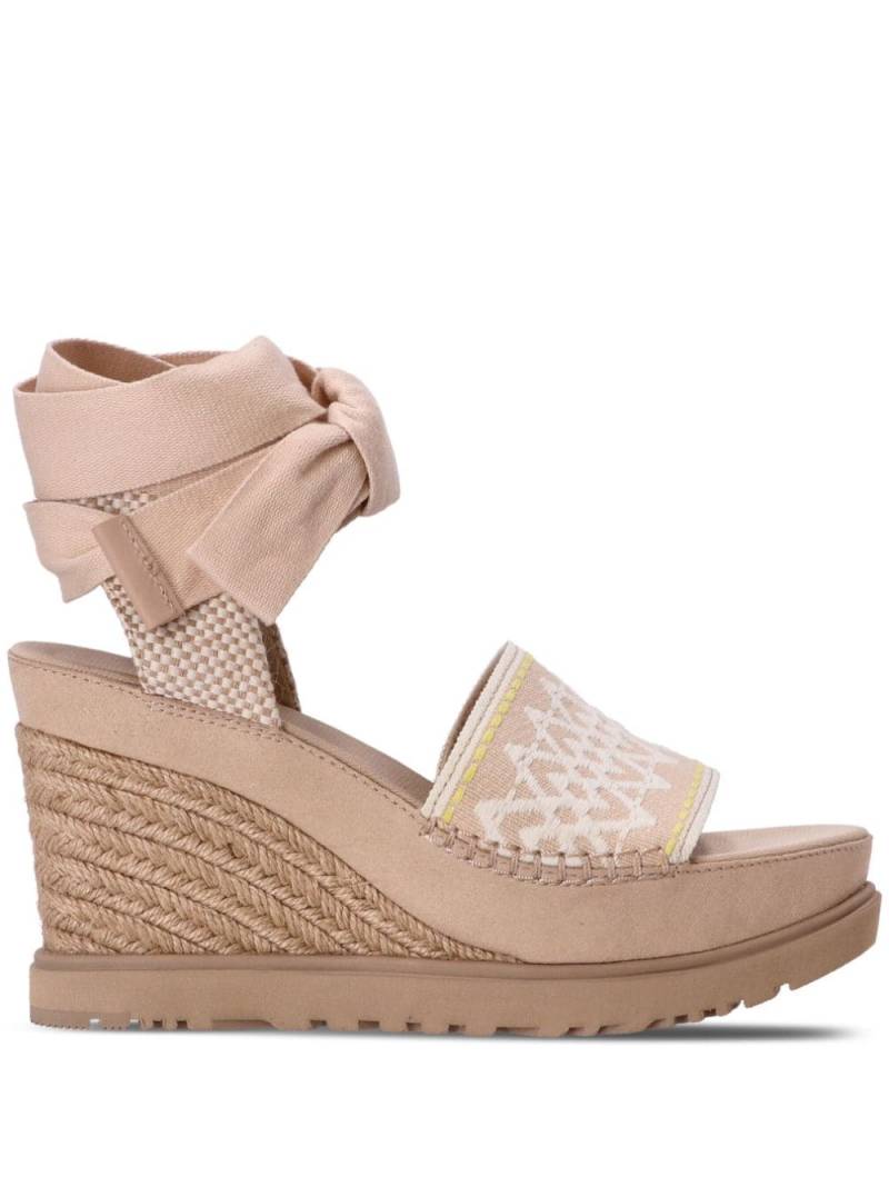 UGG Abbot Ankle Wrap 100mm sandals - Neutrals von UGG