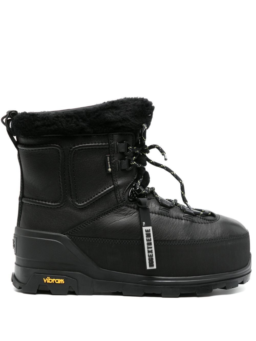 UGG Shasta Gore-Tex ankle boot - Black von UGG