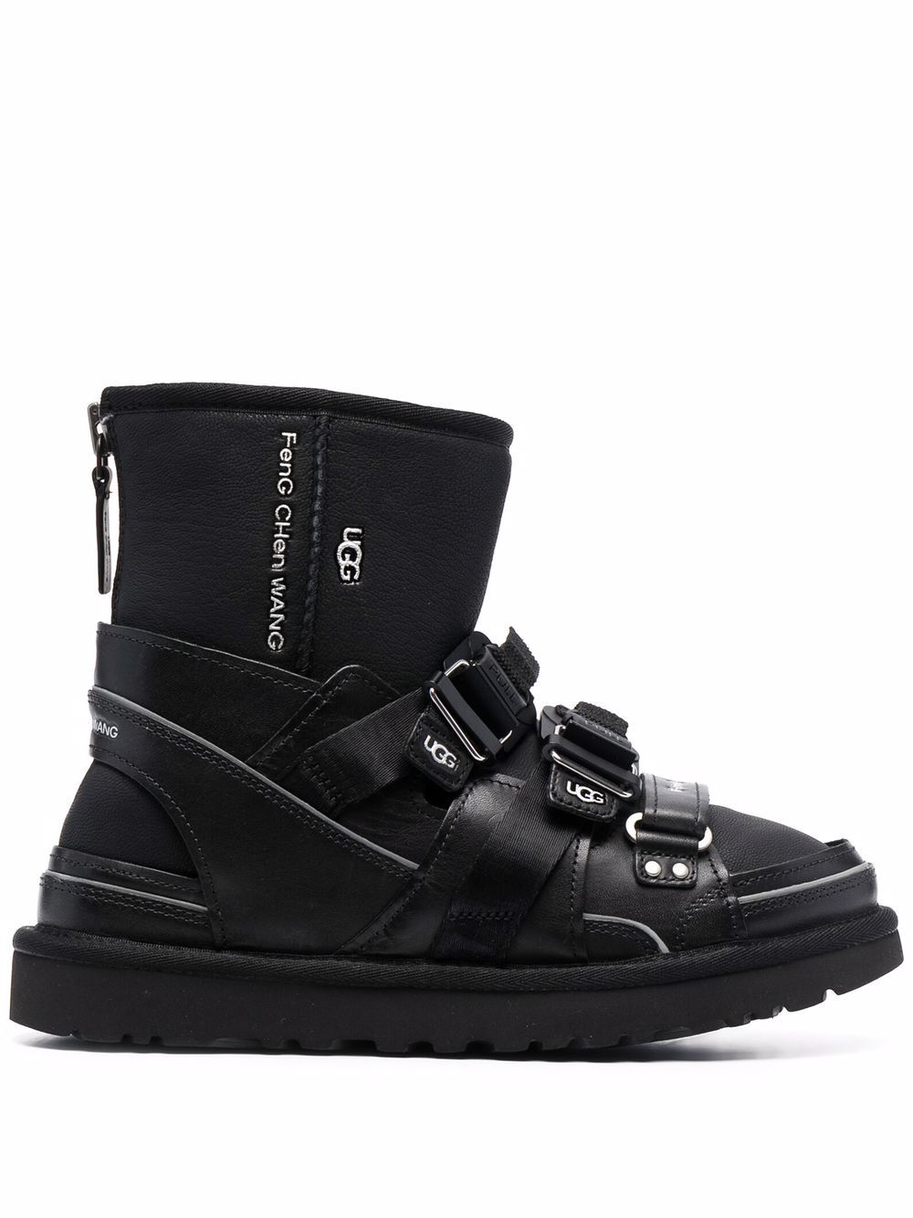 UGG embroidered-logo snow boots - Black von UGG