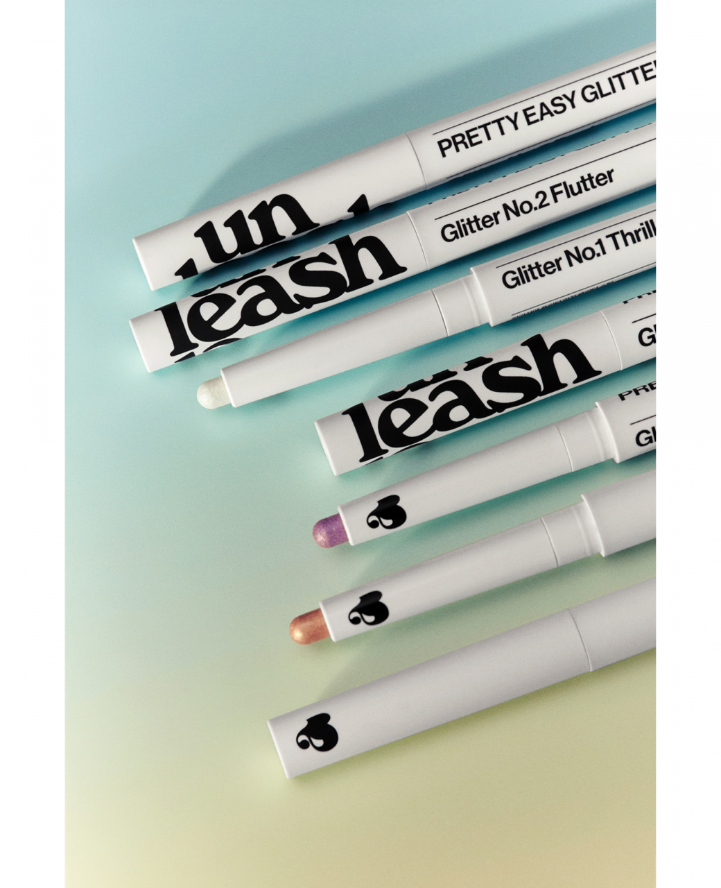 Pretty Easy Glitter Stick - N°2 Flutter Pretty Easy Glitter Stick - N°2 Flutter von UNLEASHIA
