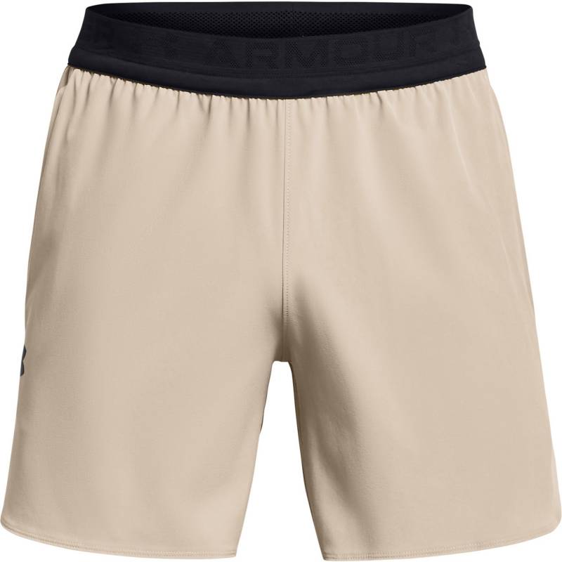 Under Armour Peak Funktionsshorts Herren von Under Armour