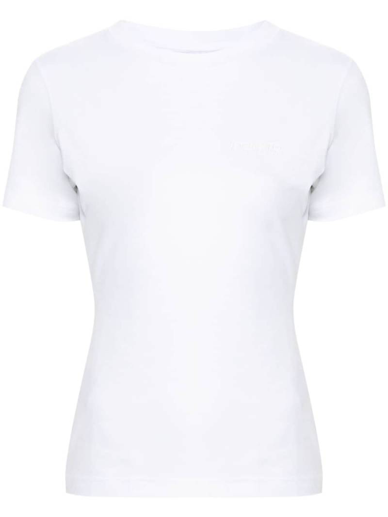 VETEMENTS logo-embroidered T-shirt - White von VETEMENTS