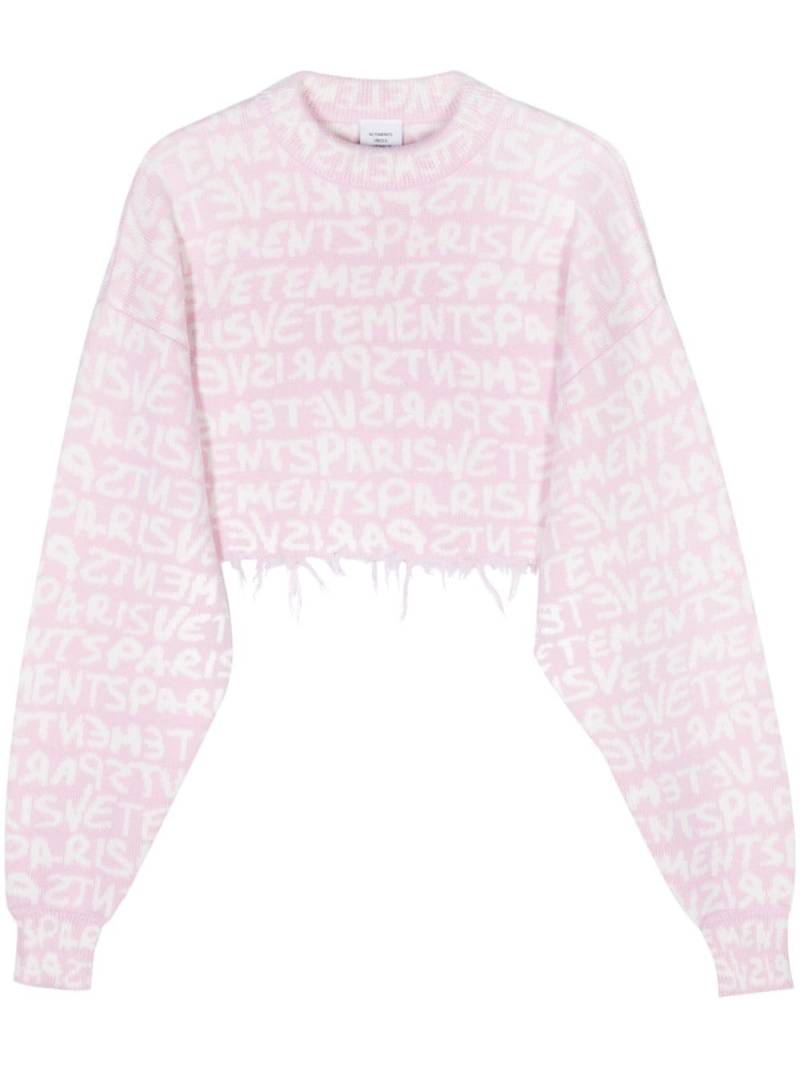 VETEMENTS monogram-jacquard cropped jumper - Pink von VETEMENTS