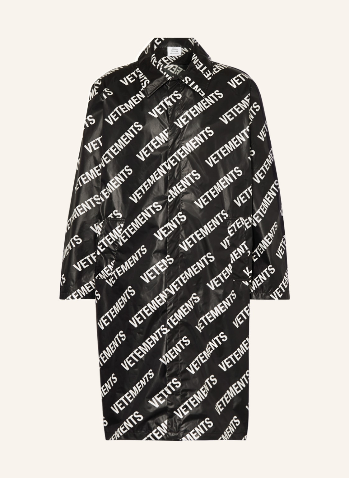 Vetements Mantel schwarz von VETEMENTS