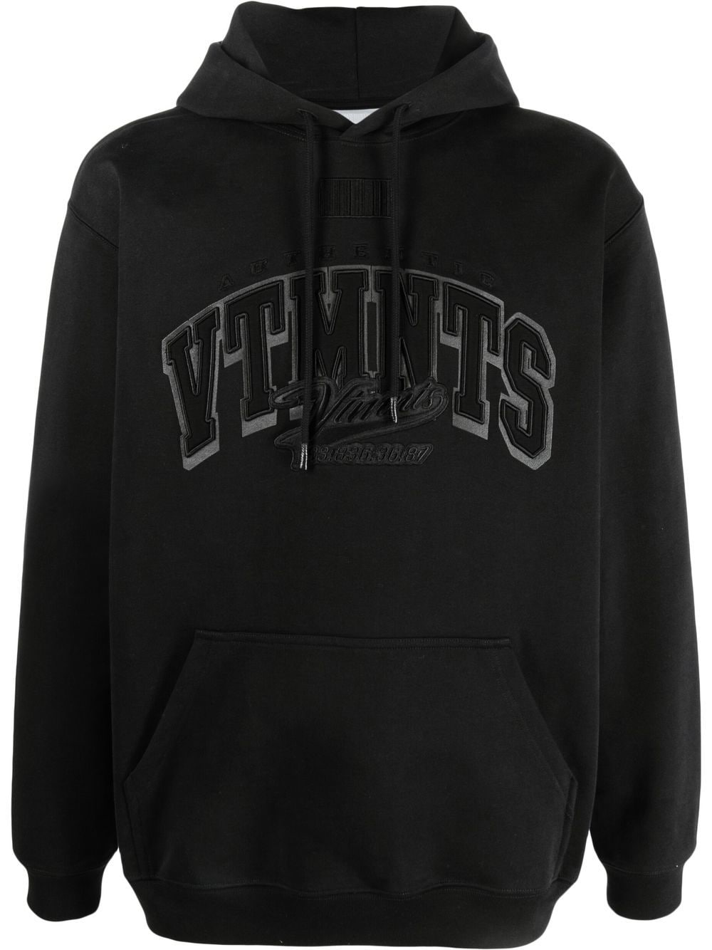 VTMNTS embroidered-logo long-sleeve hoodie - Black von VTMNTS