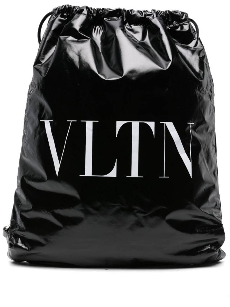 Valentino Garavani Pre-Owned VLTN patent leather backpack - Black von Valentino Garavani Pre-Owned