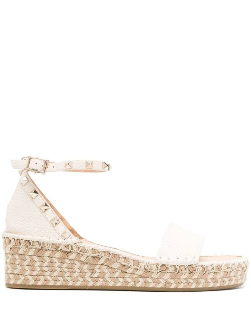 Valentino Garavani Rockstud 55mm leather espadrilles - White von Valentino Garavani