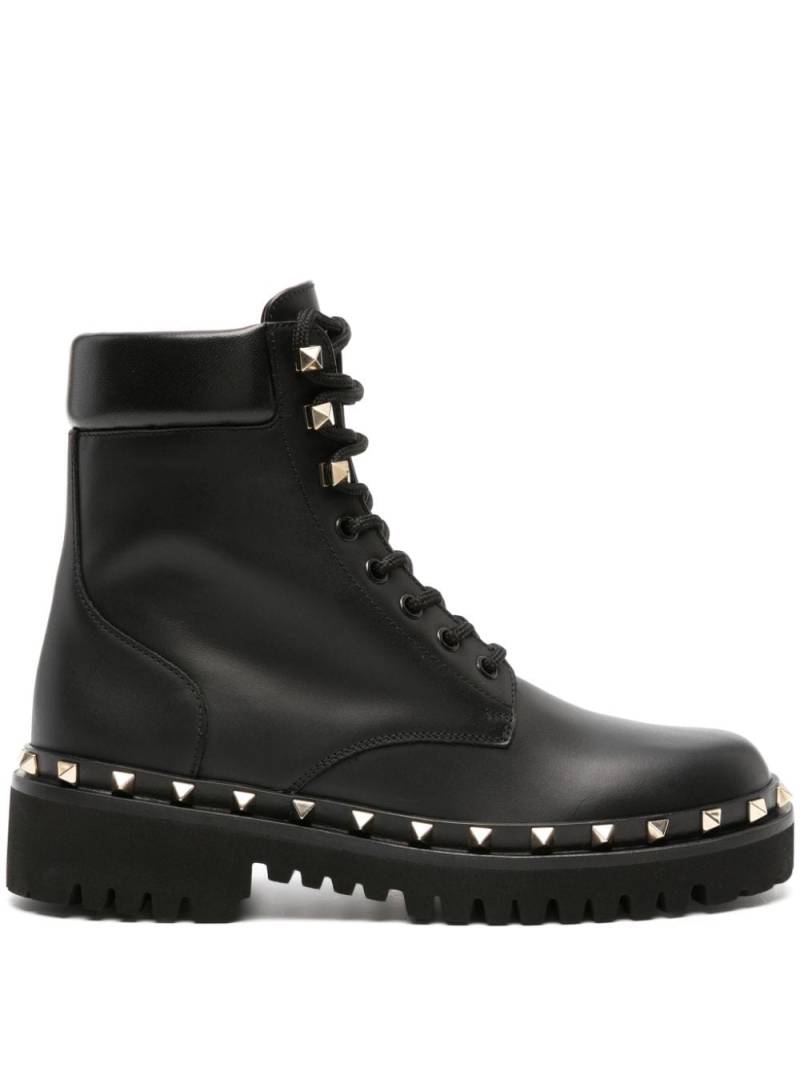 Valentino Garavani Rockstud leather combat boots - Black von Valentino Garavani