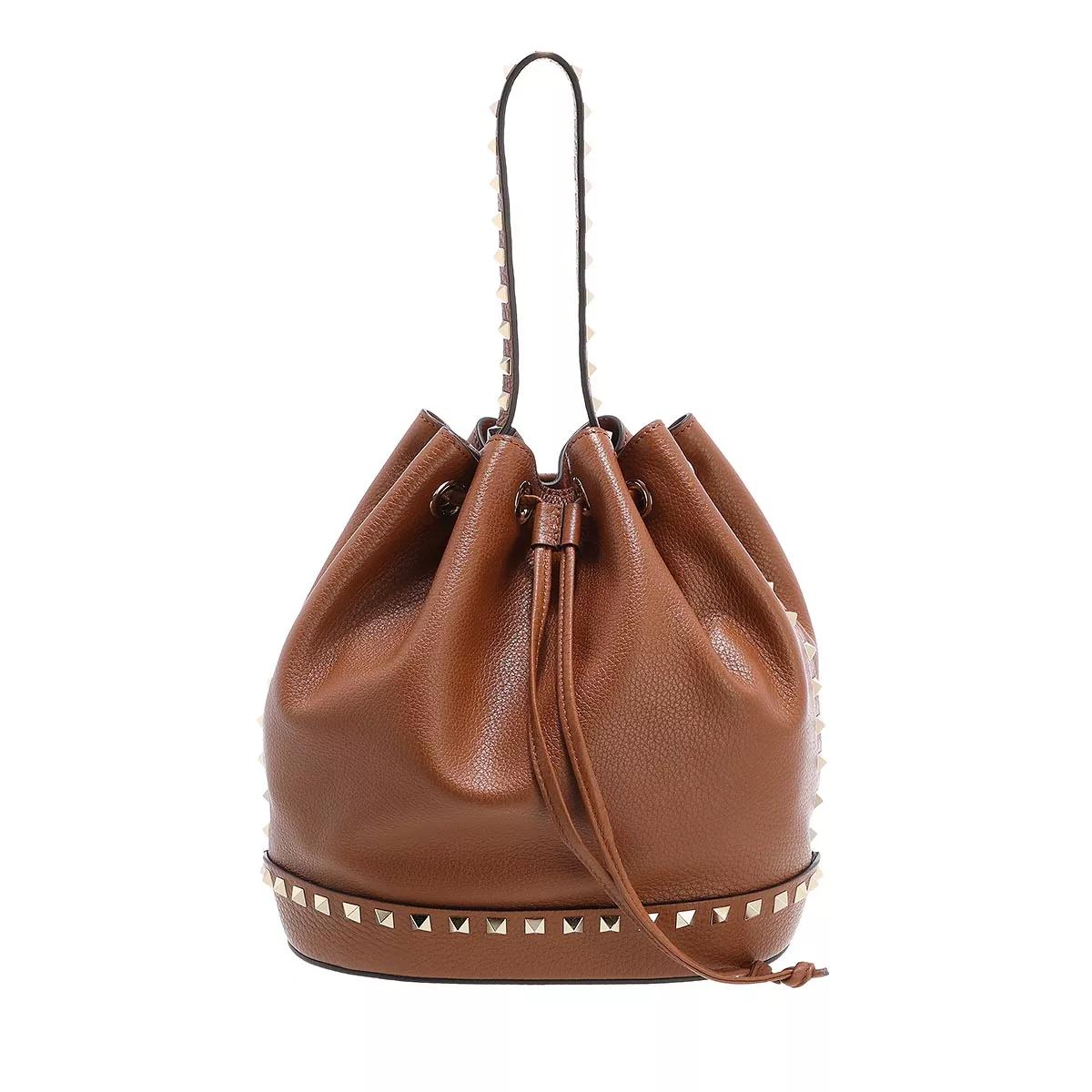 Valentino Garavani Schultertasche - Rockstud Bucket Bag - Gr. unisize - in Cognacbraun - für Damen von Valentino Garavani