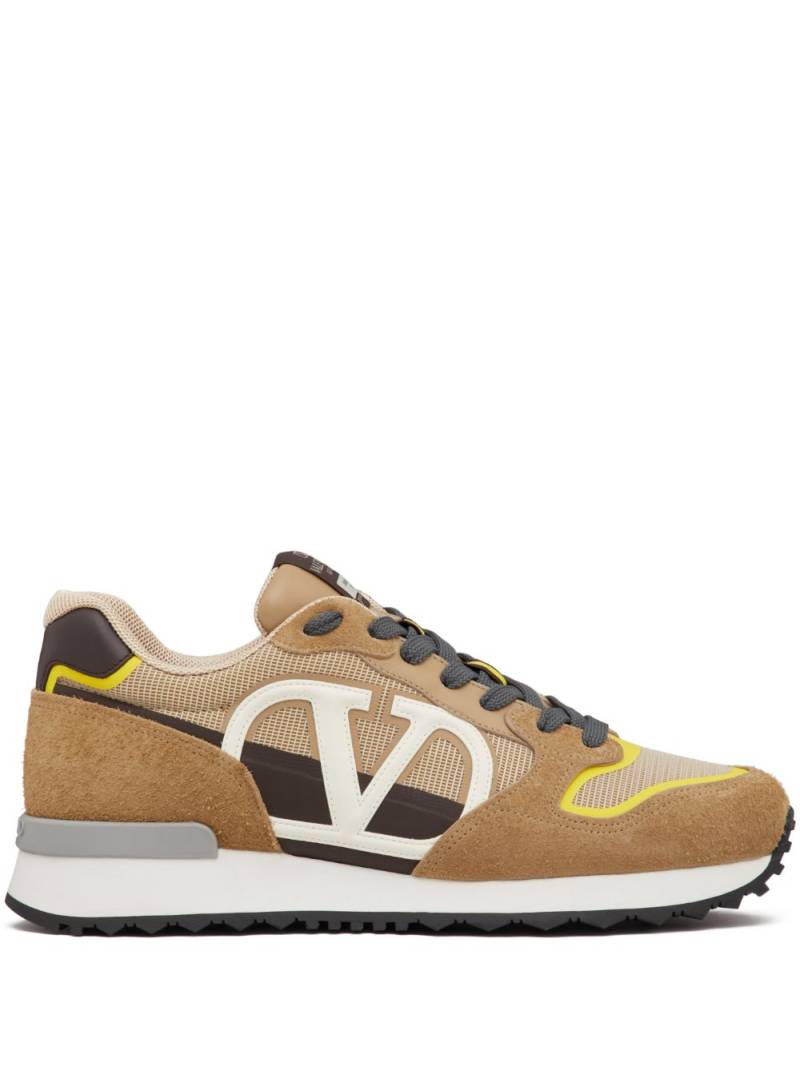 Valentino Garavani VLogo Pace low-top sneakers - Brown von Valentino Garavani