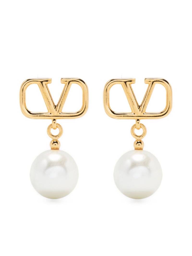 Valentino Garavani VLogo Signature pearl earrings - Gold von Valentino Garavani