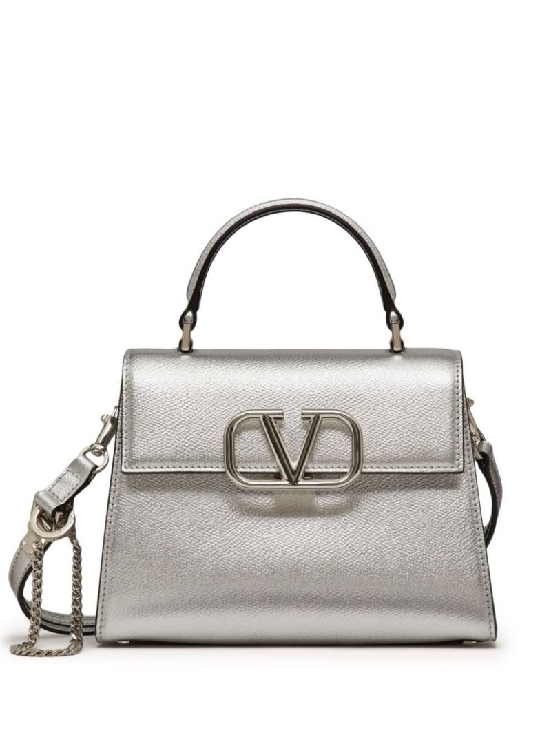 Valentino Garavani VLogo leather shoulder bag - Silver von Valentino Garavani