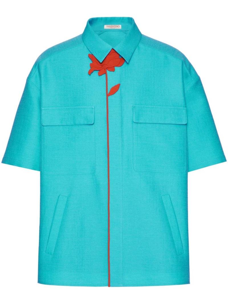 Valentino Garavani flower-appliqué bowling shirt - Blue von Valentino Garavani