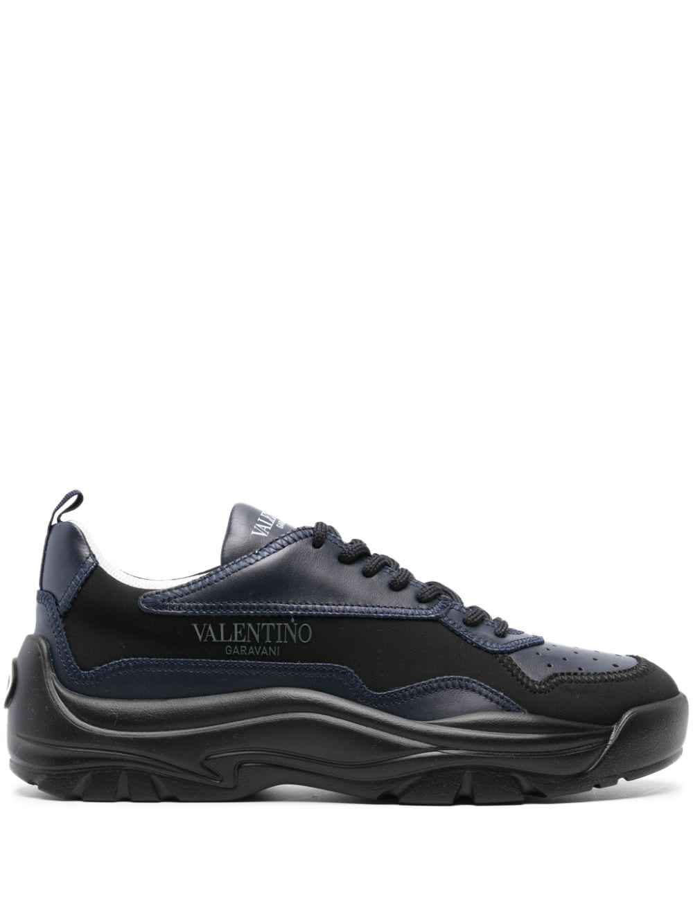 Valentino Garavani panelled lace-up sneakers - Blue von Valentino Garavani