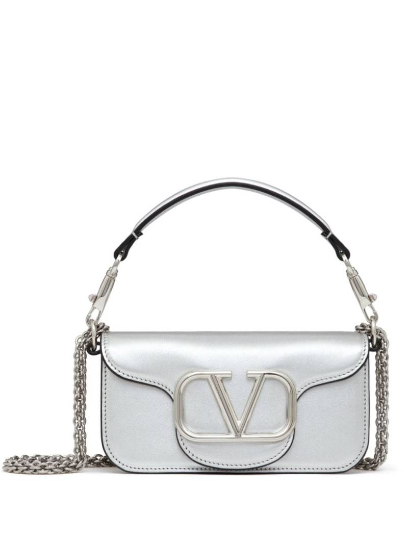 Valentino Garavani small Locò metallic shoulder bag - Silver von Valentino Garavani