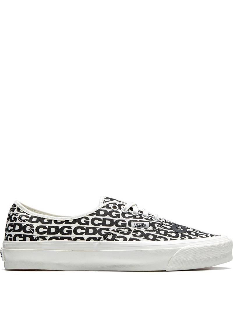 Vans x Comme Des Garçons OG Authentic LX sneakers - White von Vans