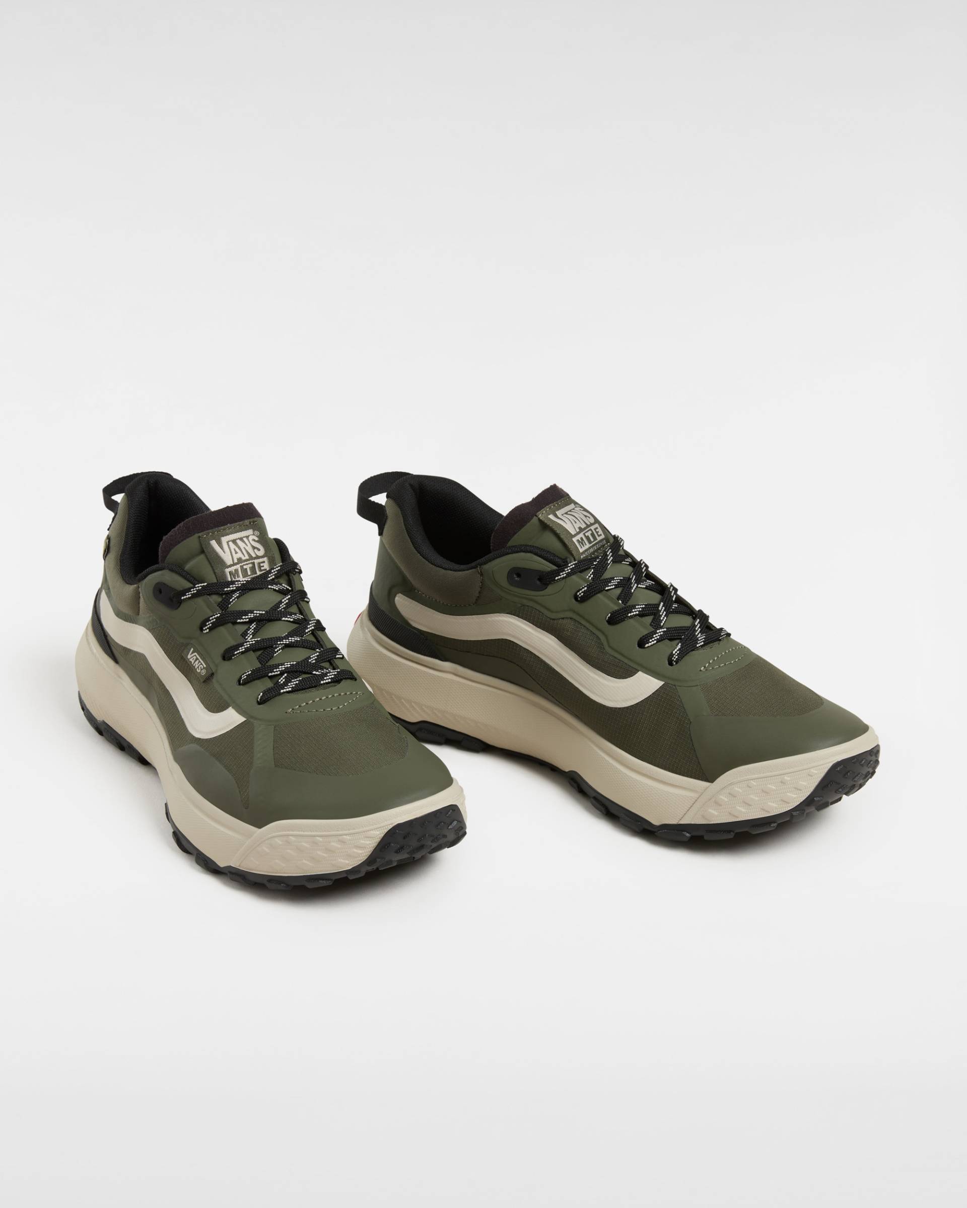 Vans Sneaker »MTE Crosspath«, wasserabweisend Vans Sneaker »MTE Crosspath«, wasserabweisend von Vans