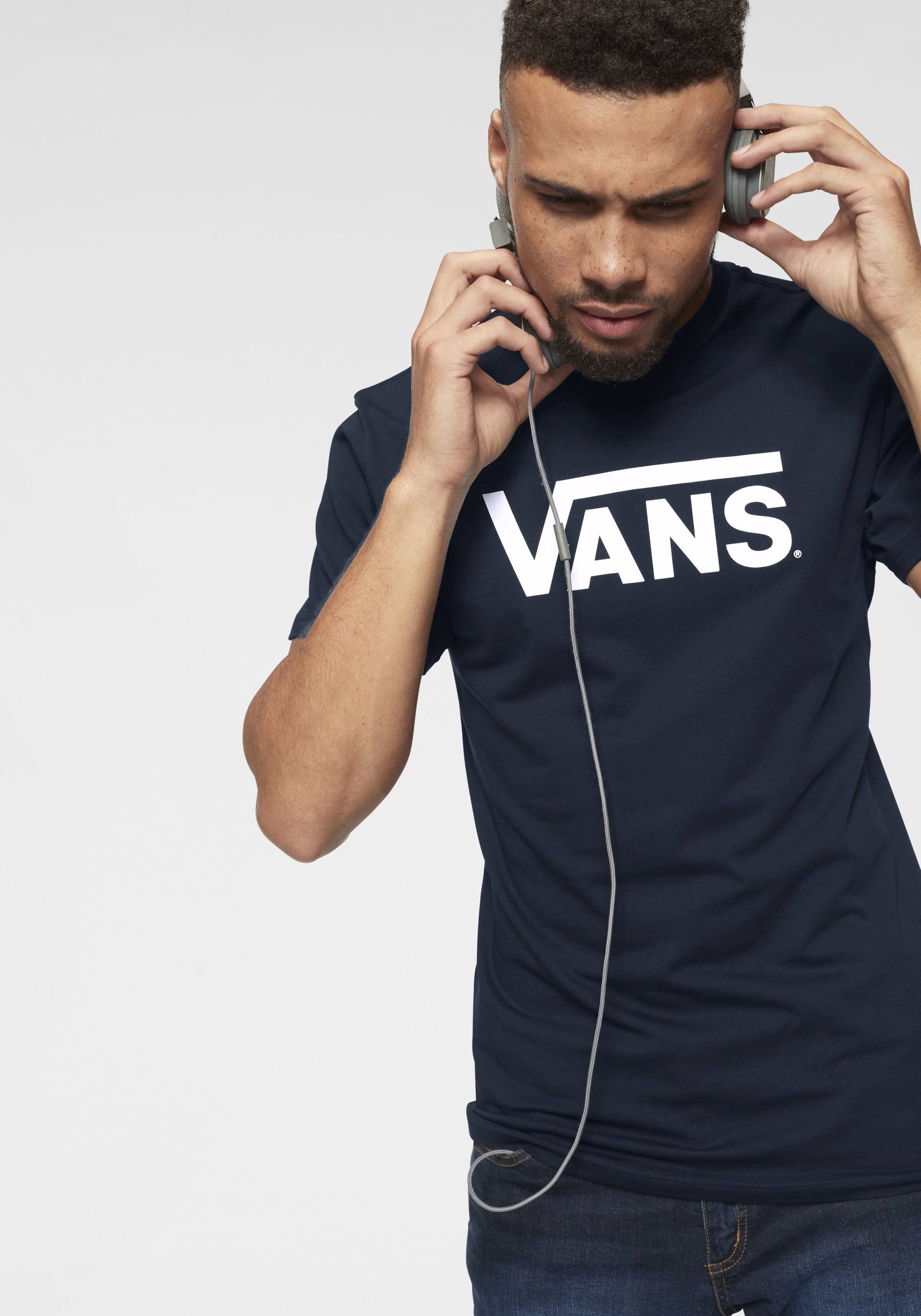 Vans T-Shirt »MN VANS CLASSIC«, mit grossem Logoprint von Vans