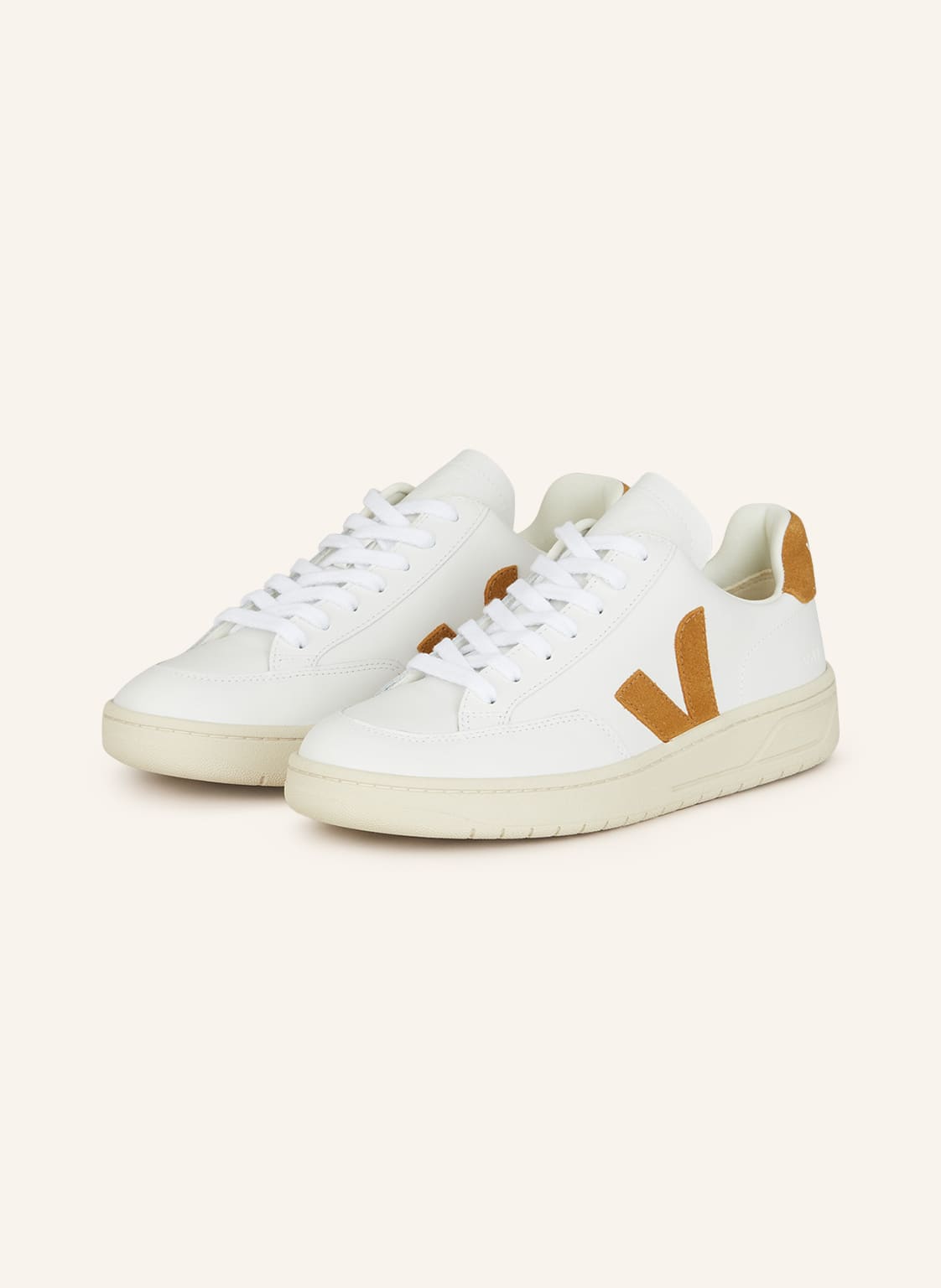 Veja Sneaker V-12 beige von Veja