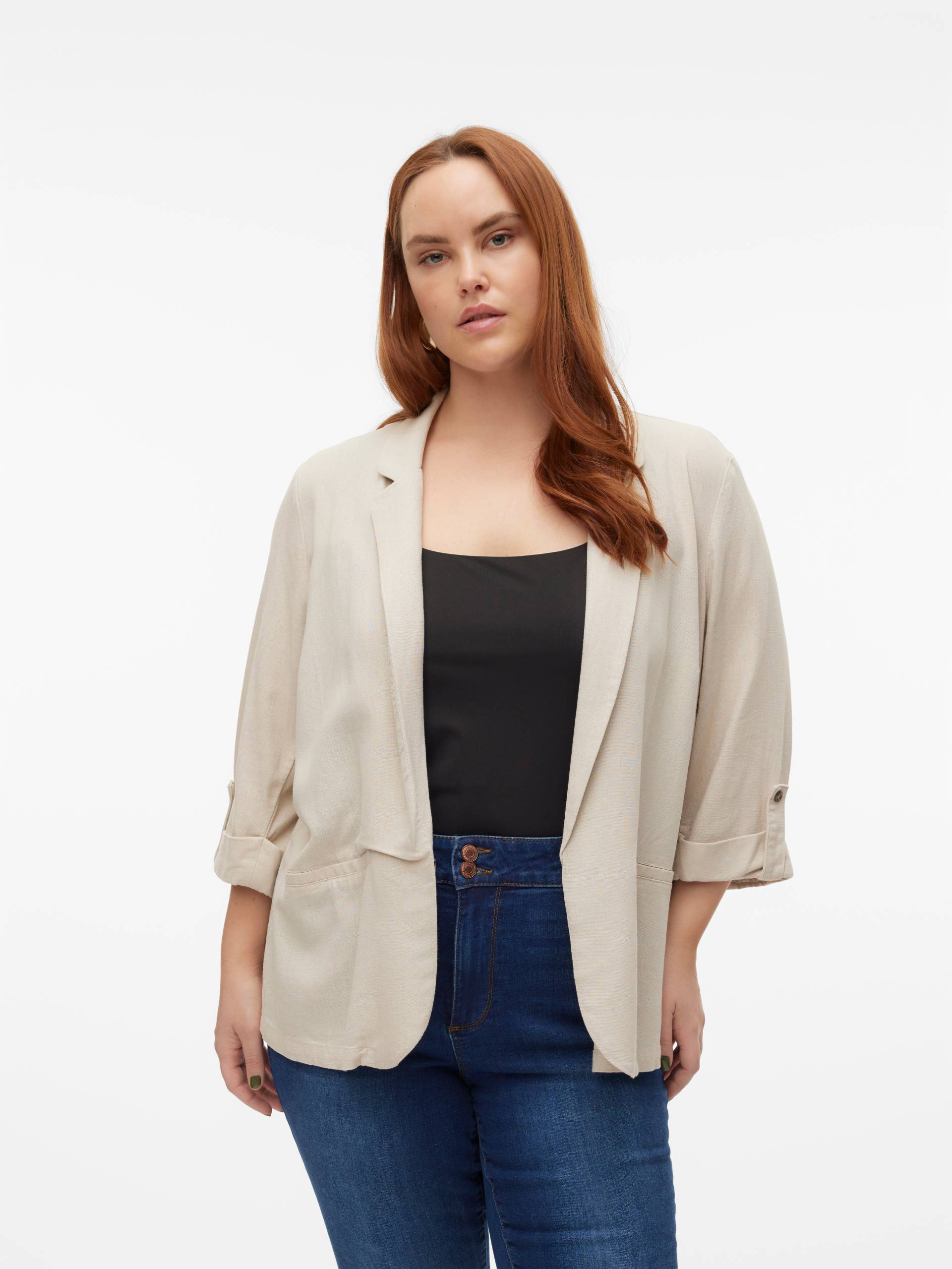 Vero Moda Curve Kurzblazer »VMCJESMILO 3/4 BLAZER WVN GA NOOS CUR« Vero Moda Curve Kurzblazer »VMCJESMILO 3/4 BLAZER WVN GA NOOS CUR« von Vero Moda Curve
