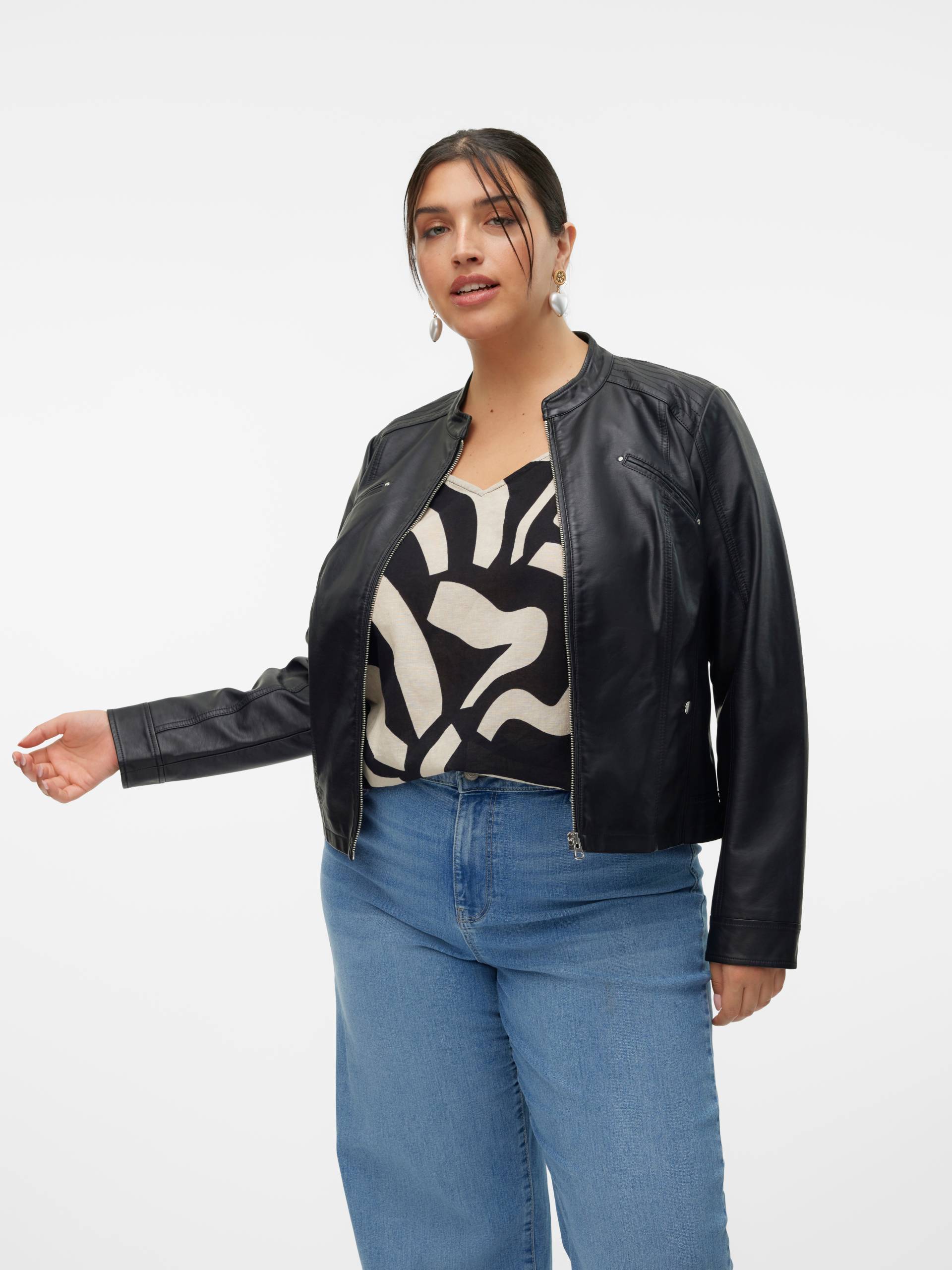 Vero Moda Curve Lederimitatjacke »VMCFAVODONA COATED JACKET NOOS CUR« Vero Moda Curve Lederimitatjacke »VMCFAVODONA COATED JACKET NOOS CUR« von Vero Moda Curve