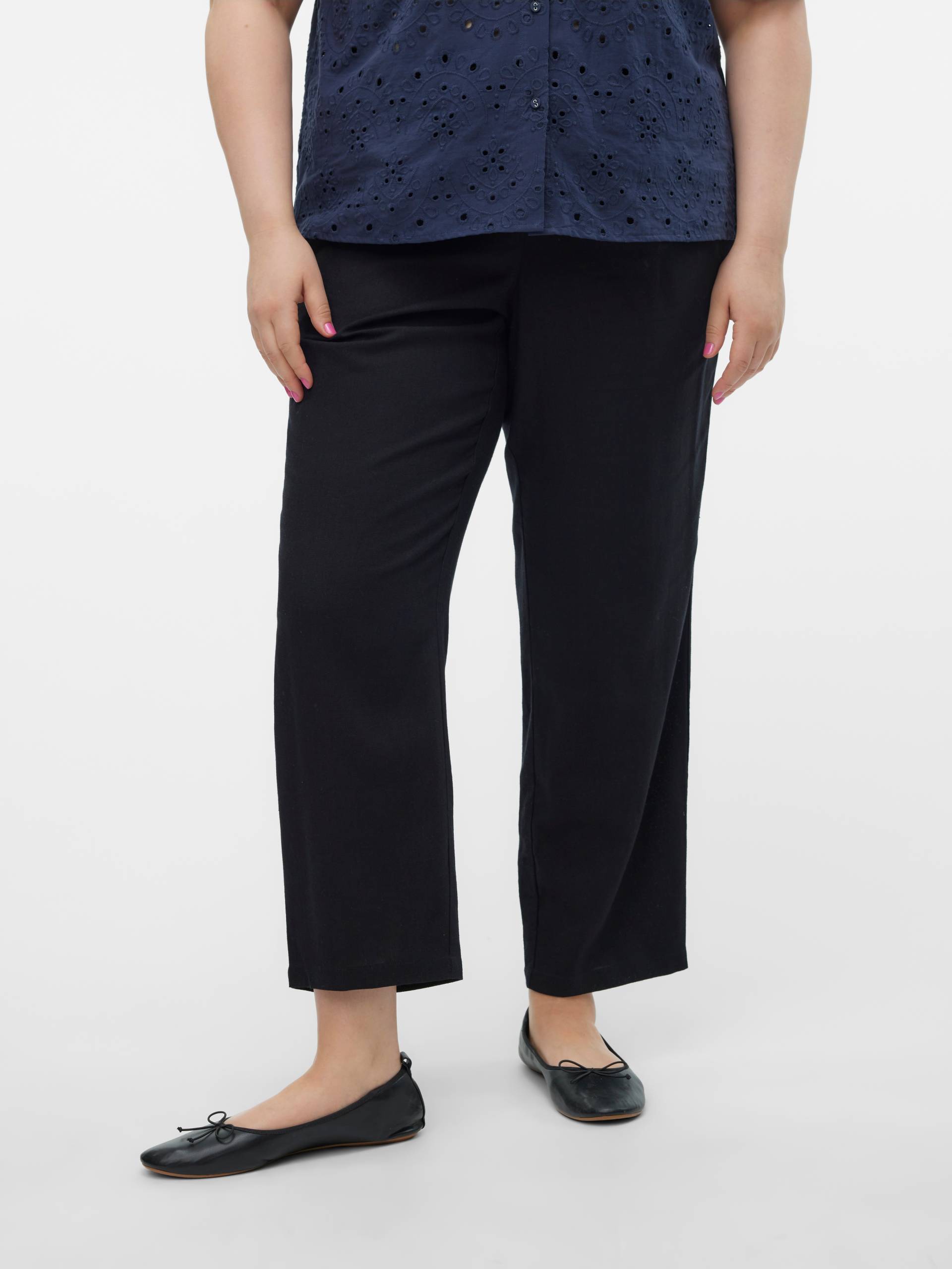 Vero Moda Curve Schlupfhose »VMJESMILO ANKLE PANTS WVN GA NOOS CUR« Vero Moda Curve Schlupfhose »VMJESMILO ANKLE PANTS WVN GA NOOS CUR« von Vero Moda Curve