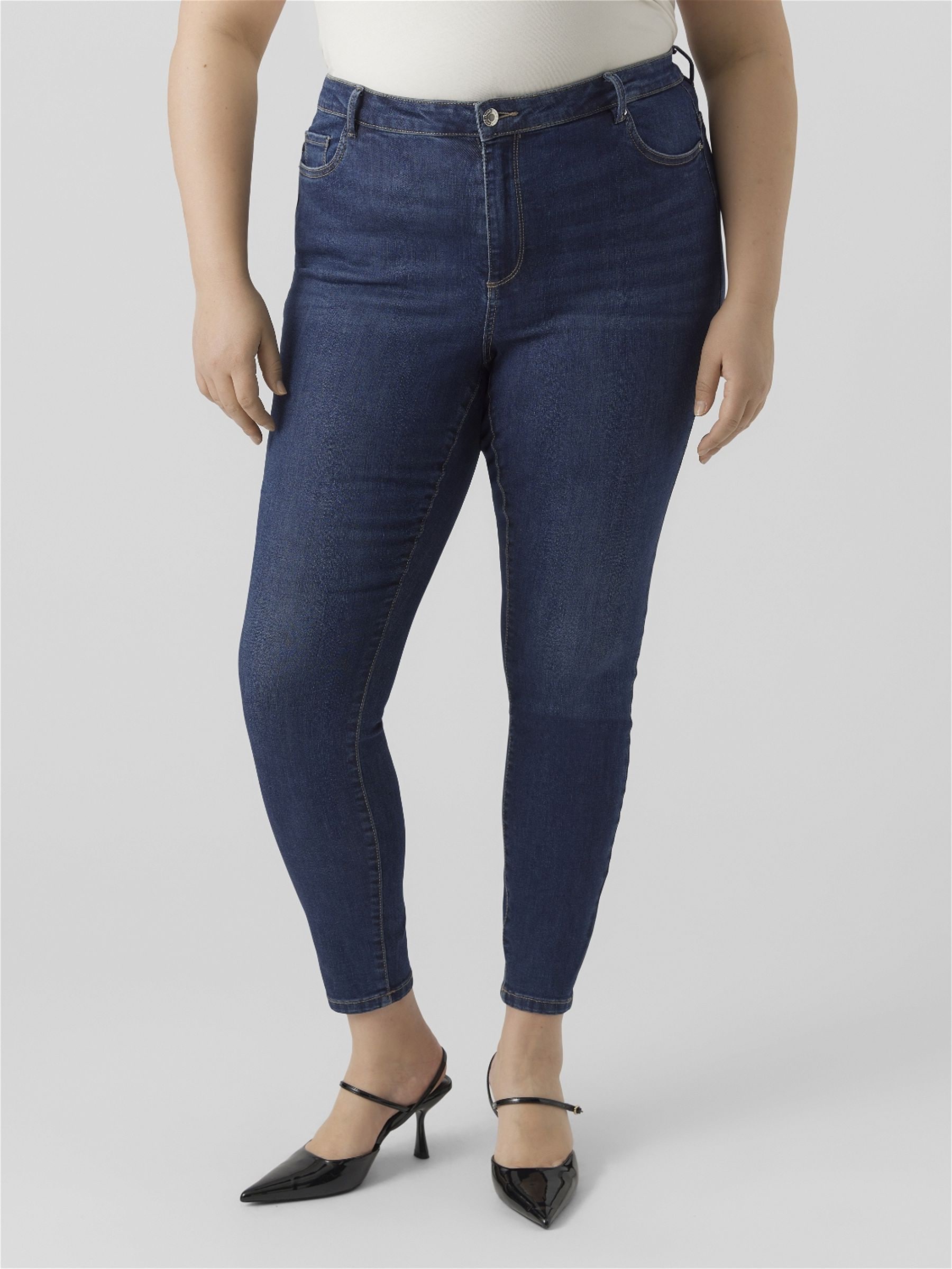 Vero Moda Curve Skinny-fit-Jeans »VMPHIA HR SKINNY J GU3113 CURVE NOOS« Vero Moda Curve Skinny-fit-Jeans »VMPHIA HR SKINNY J GU3113 CURVE NOOS« von Vero Moda Curve