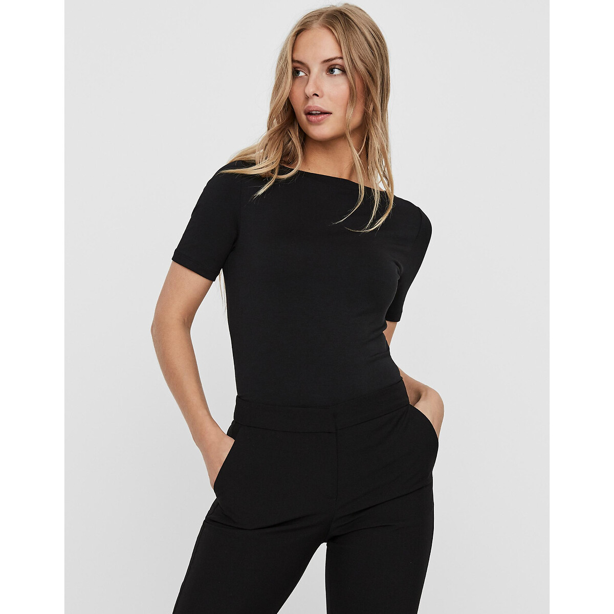 T-Shirt, U-Boot-Ausschnitt von Vero Moda