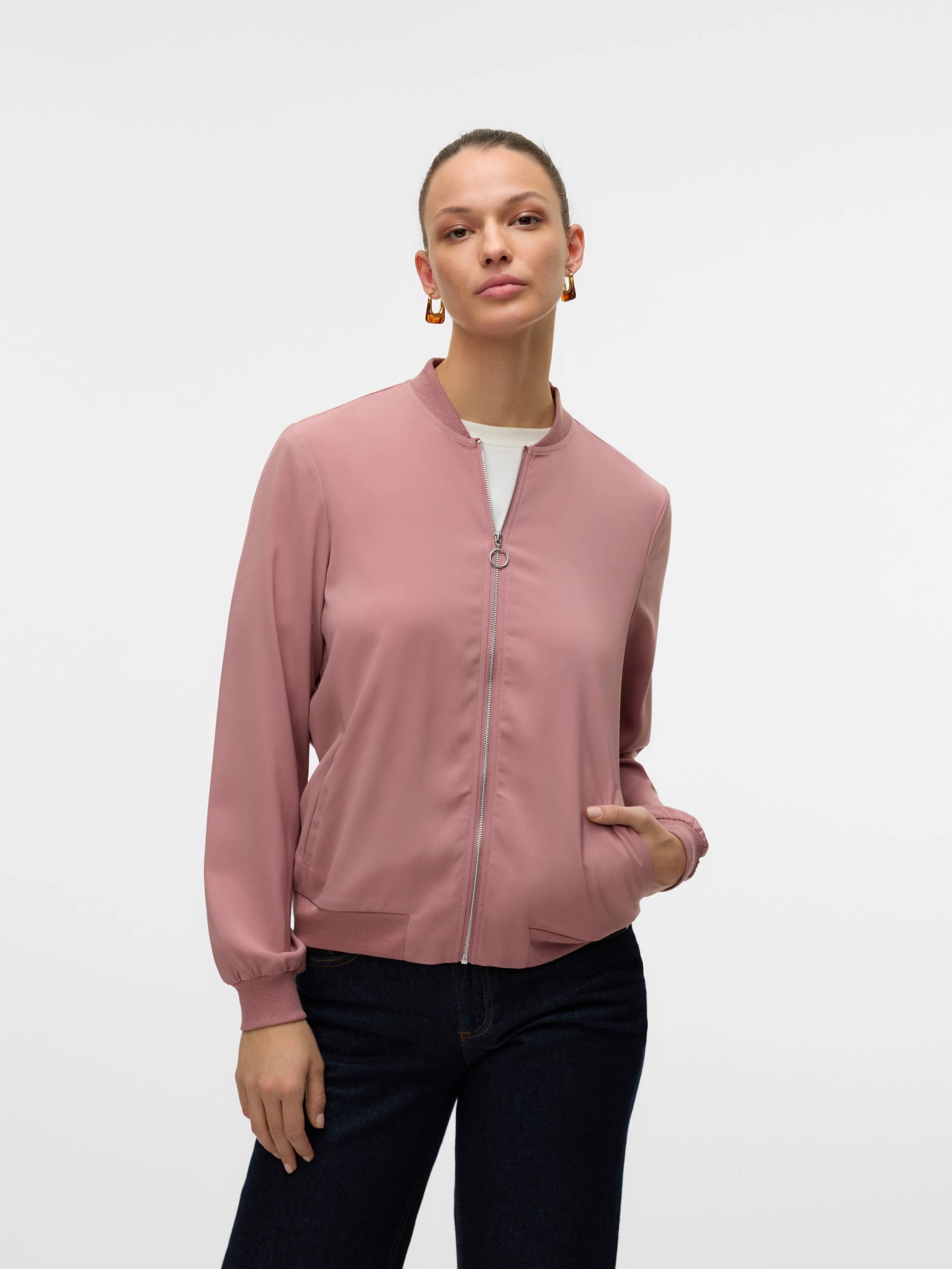 Vero Moda Bomberjacke »VMCOCO L/S BOMBER«, in modisch kurzer Form Vero Moda Bomberjacke »VMCOCO L/S BOMBER«, in modisch kurzer Form von Vero Moda