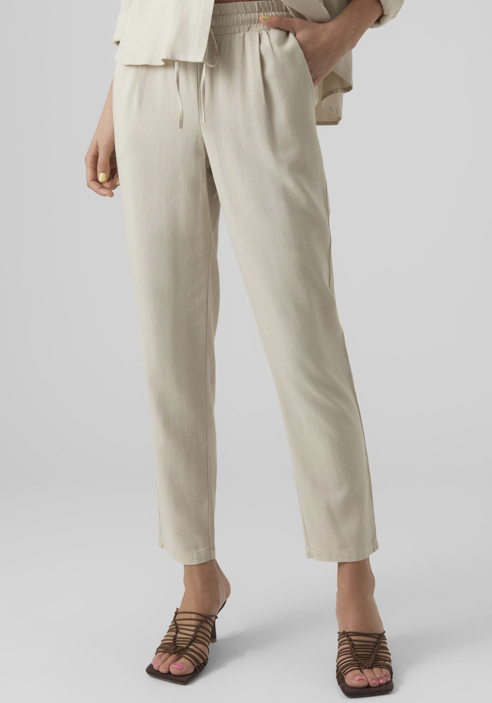 Vero Moda Schlupfhose »VMJESMILO ANKLE PANTS GA NOOS«, mit Leinen Vero Moda Schlupfhose »VMJESMILO ANKLE PANTS GA NOOS«, mit Leinen von Vero Moda
