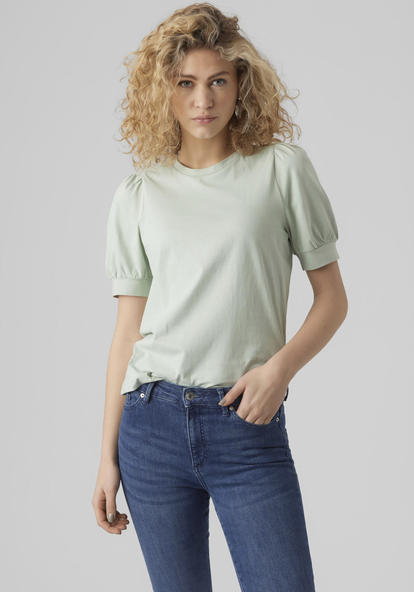 Vero Moda T-Shirt »VMKERRY 2/4 O-NECK TOP VMA JRS NOOS«, mit Rundhalsausschnitt Vero Moda T-Shirt »VMKERRY 2/4 O-NECK TOP VMA JRS NOOS«, mit Rundhalsausschnitt von Vero Moda