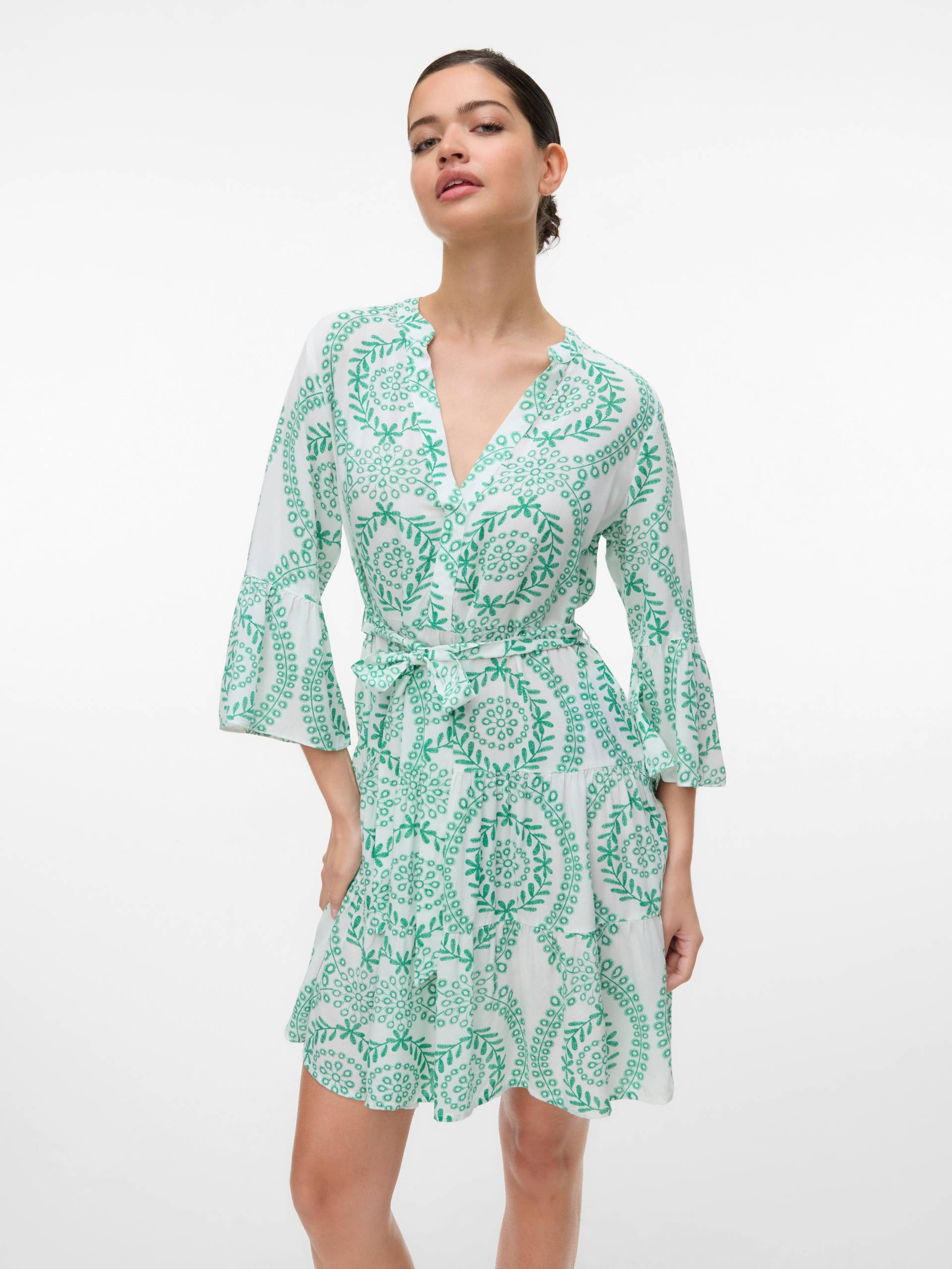 Vero Moda Tunikakleid »VMMELBA 3/4 SHORT BELT DRESS WVN GA NOOS«, mit Volant und Taillen-Bindegürtel Vero Moda Tunikakleid »VMMELBA 3/4 SHORT BELT DRESS WVN GA NOOS«, mit Volant und Taillen-Bindegürtel von Vero Moda
