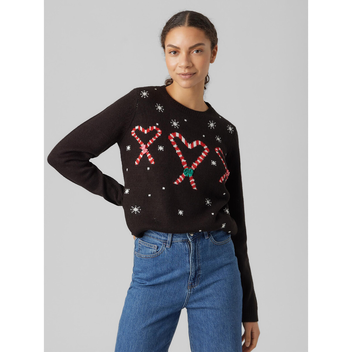 Weihnachtspullover, gemustert von Vero Moda