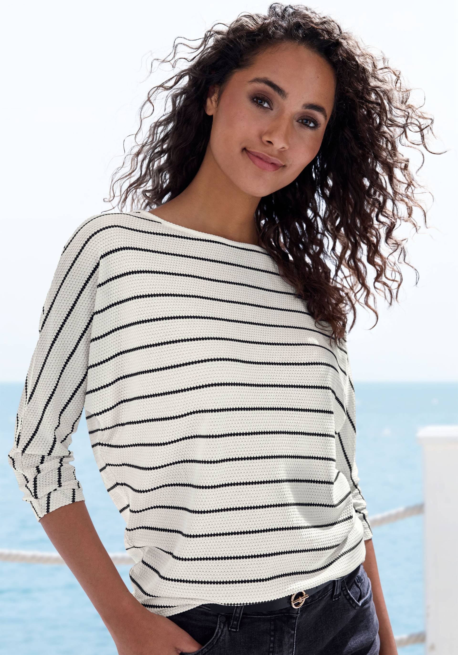 Vivance 3/4-Arm-Shirt »mit modischer Streifenstruktur«, aus pflegeleichter Baumwoll-Viskose-Qualität Vivance 3/4-Arm-Shirt »mit modischer Streifenstruktur«, aus pflegeleichter Baumwoll-Viskose-Qualität von Vivance